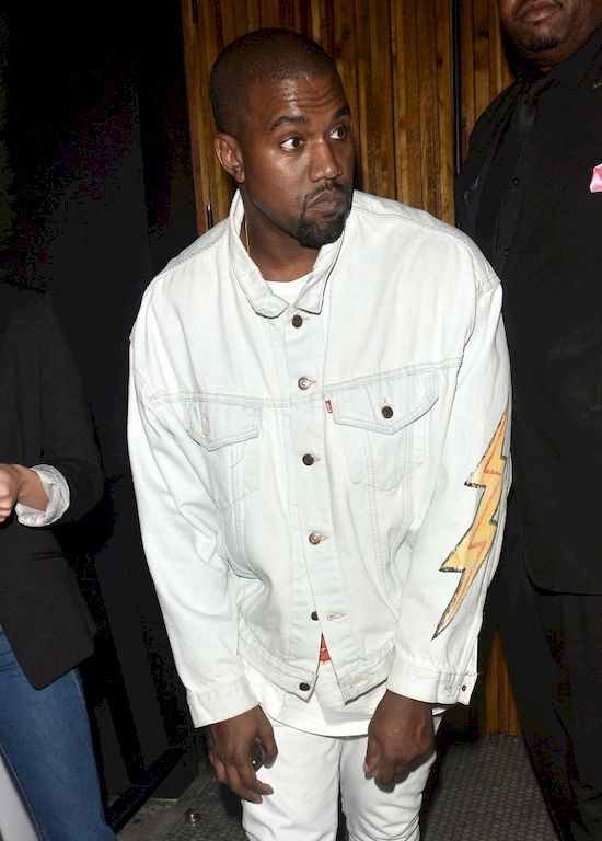 Kanye West musiał przerwać koncert! Co groziło raperowi? (VIDEO)