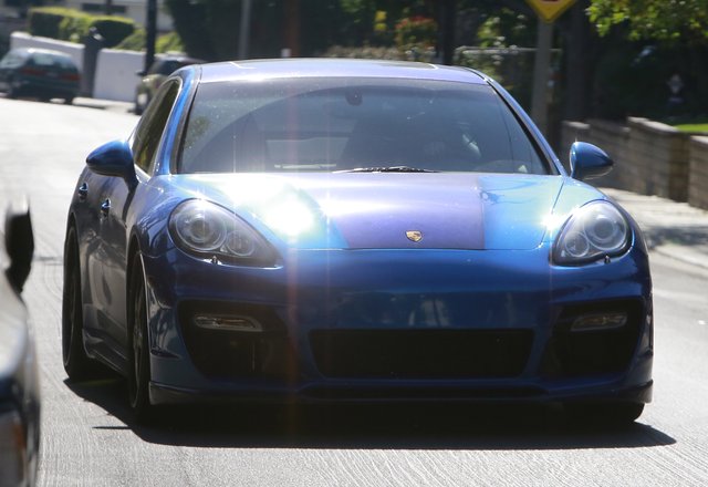 Karrueche Tran zabrała Chrisa Browna na wycieczkę (FOTO)