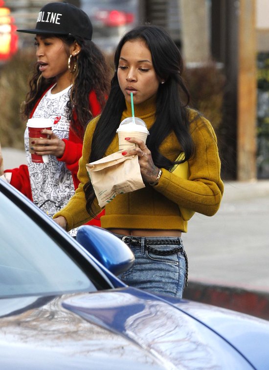 Rywalka Rihanny to śliczna dziewczyna (FOTO)