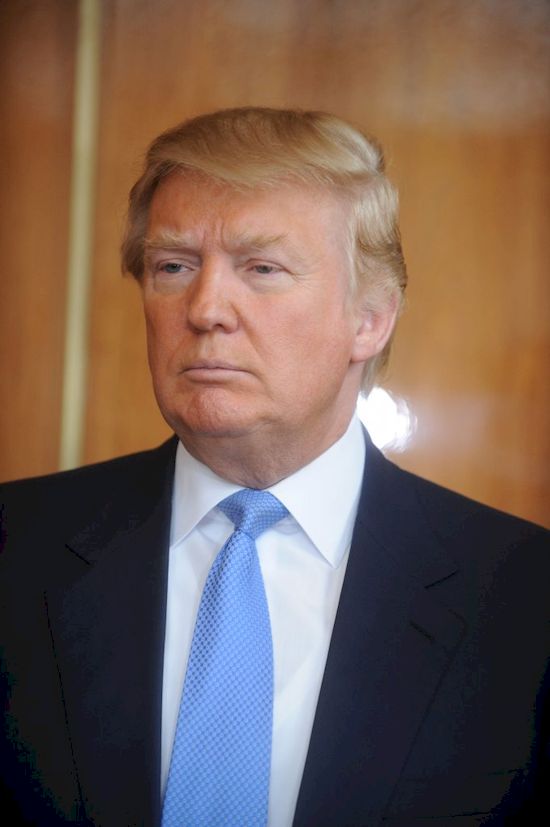 Kanye West zaszokował fanów: Głosowałbym na Trumpa!