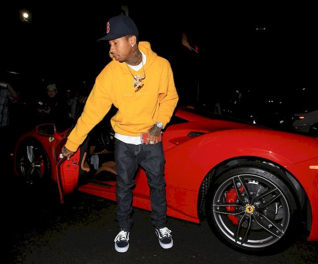 Tyga otrzymał od Kylie Jenner prezent warty ponad MILION ZŁOTYCH (FOTO)