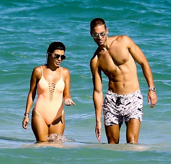 Kourtney Kardashian ma nowego chłopaka? Scott Disick nie będzie zadowolony! 