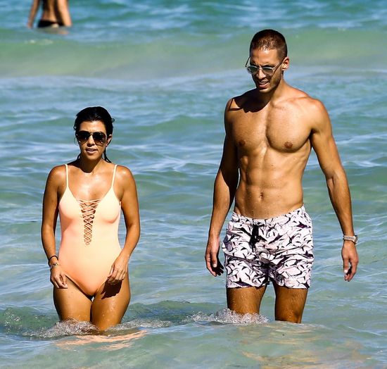 Kourtney Kardashian ma nowego chłopaka? Scott Disick nie będzie zadowolony! 