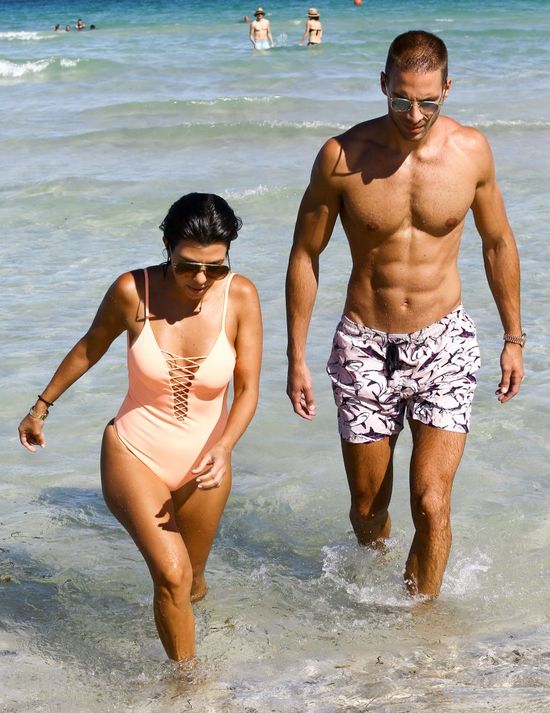 Kourtney Kardashian ma nowego chłopaka? Scott Disick nie będzie zadowolony! 