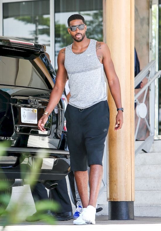 Khloe Kardashian zaręczyła się z Tristanem Thompsonem?! Khloe Kardashian zaręczyła się z Tristanem Thompsonem?!