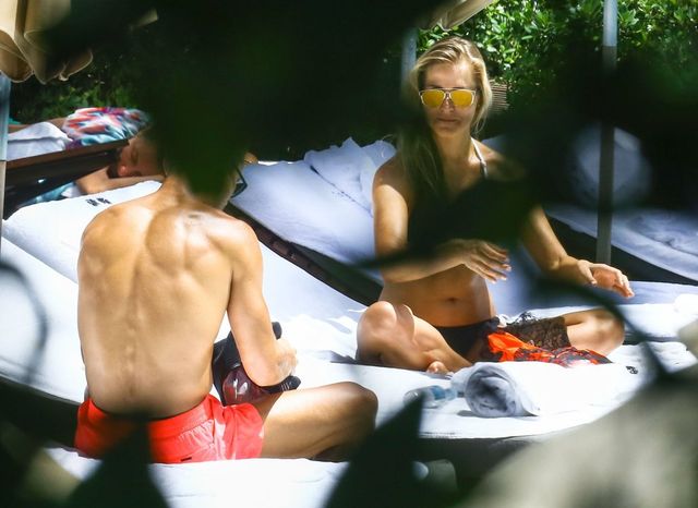 Cristiano Ronaldo maluje... paznokcie u stóp?! (FOTO)