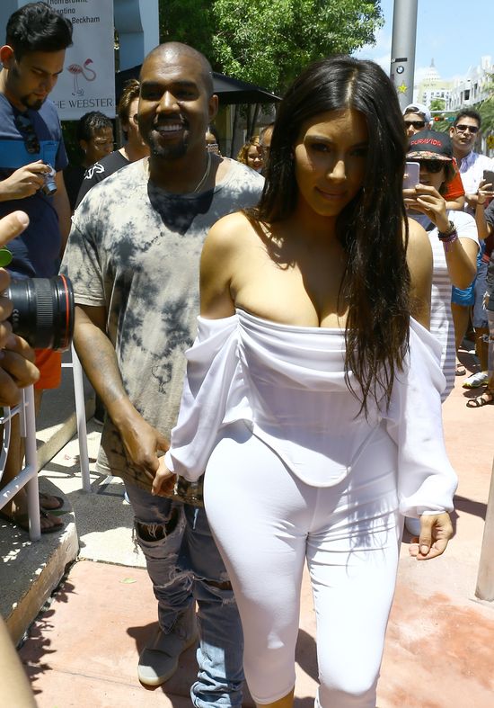 Niezwykły prezent Kanye Westa dla Kim Kardashian (SNAP)