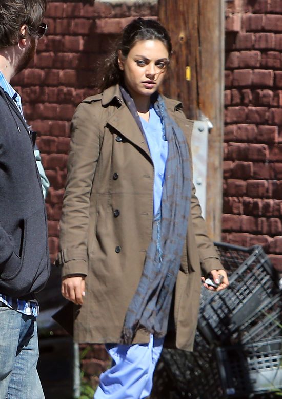 Mila Kunis na planie nowego filmu (FOTO)