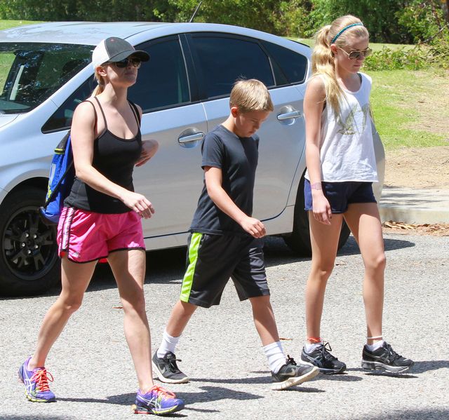 Wyglądają jak siostry, a nie jak mama i córka (FOTO)
