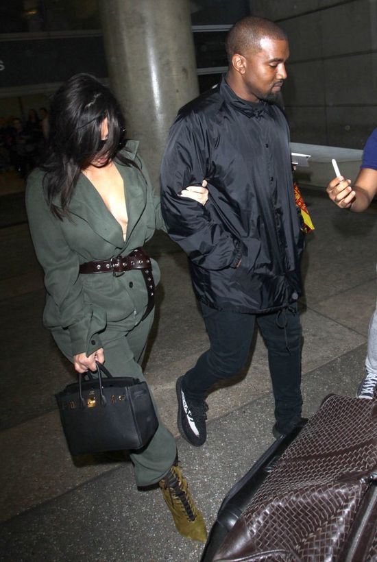 Jak Kanye West traktuje swoich fanów? Wystarczy popatrzeć na TE zdjęcia Jak Kanye West traktuje swoich fanów? Wystarczy popatrzeć na TE zdjęcia