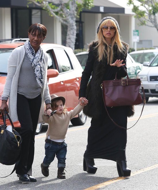 Trudno jest być mamą fashionistką (FOTO)