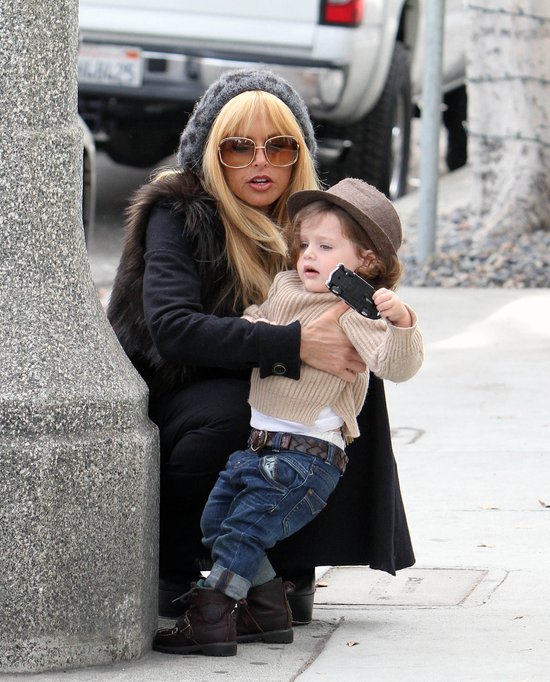 Trudno jest być mamą fashionistką (FOTO)