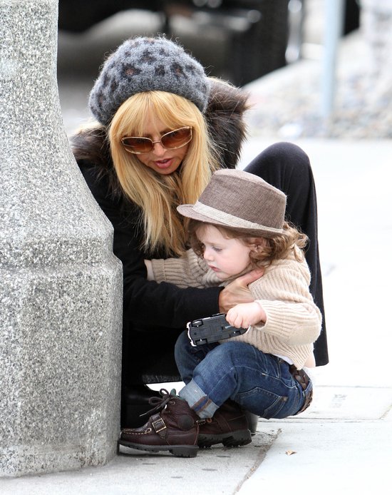 Trudno jest być mamą fashionistką (FOTO)