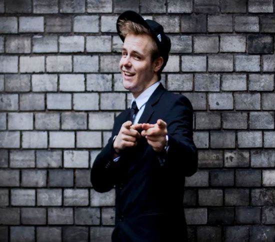 Set Fire to The Rain w wykonaniu Filipa Mettlera