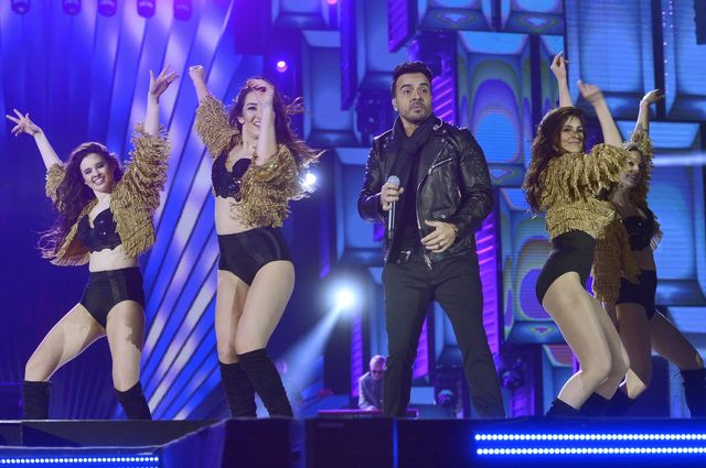 Afera? Internauci sugerują, że Luis Fonsi śpiewał z playbacku Afera? Internauci sugerują, że Luis Fonsi śpiewał z playbacku