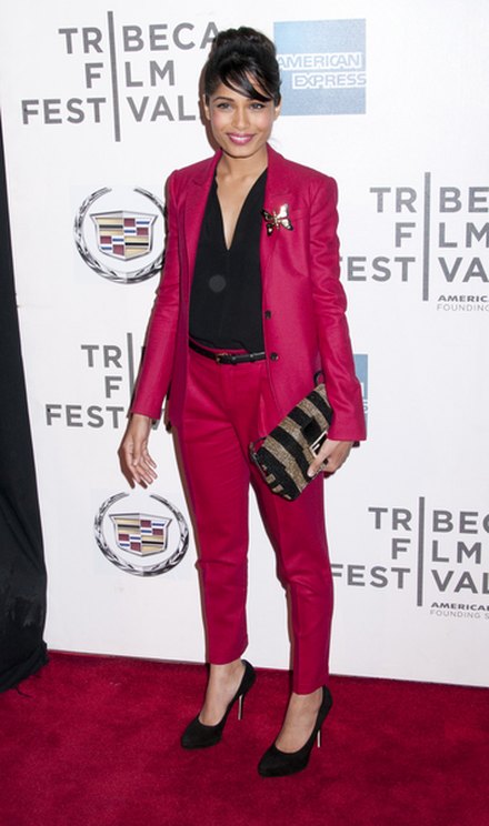  Freida Pinto totalnie zmieniła styl (FOTO)