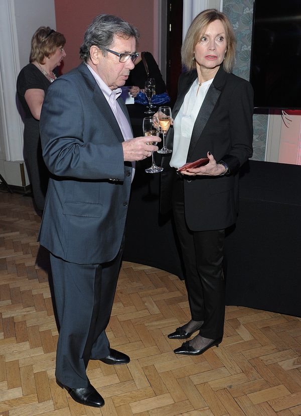 Gwiazdy na spektaklu Młynarski obowiązkowo (FOTO) Gwiazdy na spektaklu Młynarski obowiązkowo (FOTO)