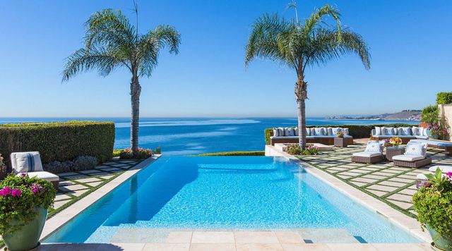 W tym domu dorastała Gigi Hadid (FOTO) W tym domu dorastała Gigi Hadid (FOTO)