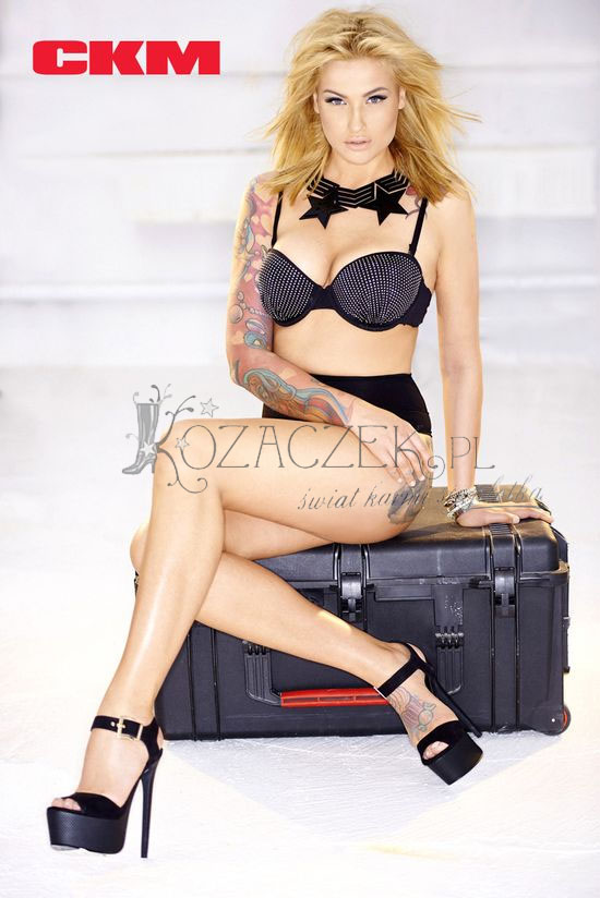 Karolina Gilon zmniejszyła piersi? (FOTO)