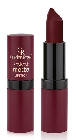 Dopasuj swój makijaż do kreacji sylwestrowej!