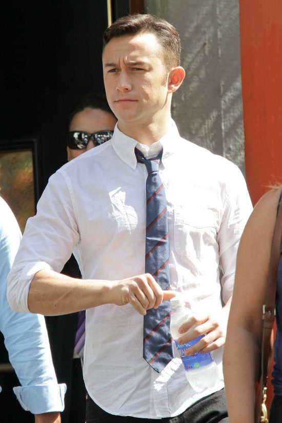 Joseph Gordon Hewitt opowiada o... masturbacji