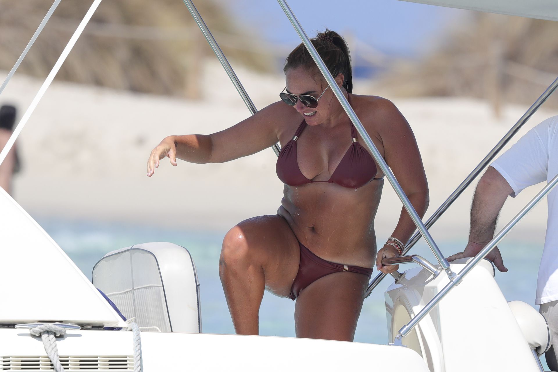 Tamara Ecclestone: Kto chciałby oglądać moje obwisłe c*cki po karmieniu?