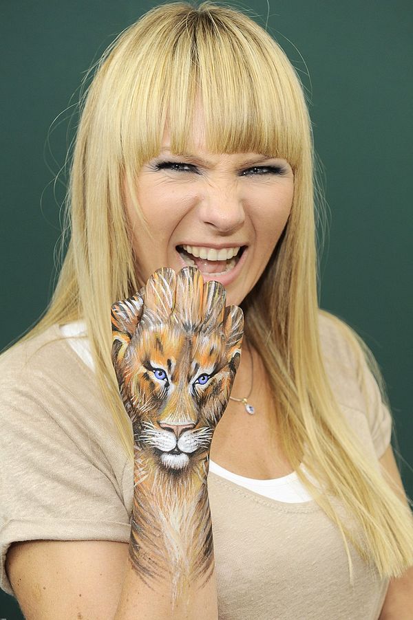 Odmieniona Anna Guzik w nowym SHAPE (FOTO)