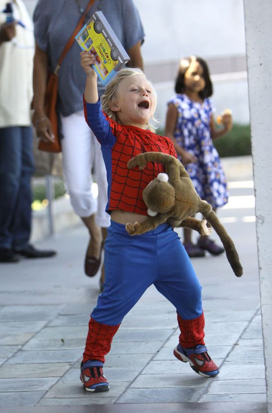 Gwen Stefani z synkami (FOTO)