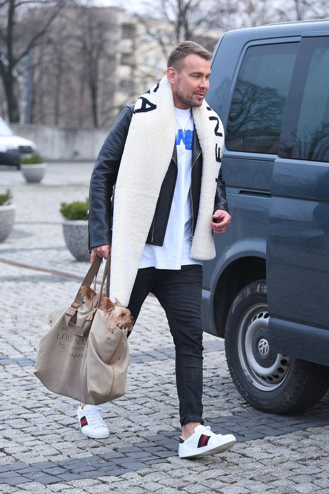 Anja Rubik w skórzanych biodrówkach, Sokołowska w puchowym płaszczu (ZDJĘCIA)