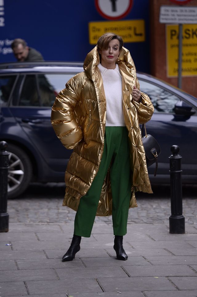 Anja Rubik w skórzanych biodrówkach, Sokołowska w puchowym płaszczu (ZDJĘCIA)