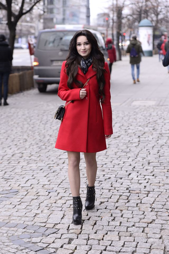 Anja Rubik w skórzanych biodrówkach, Sokołowska w puchowym płaszczu (ZDJĘCIA)