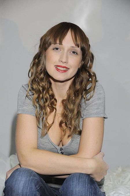 Anna Gzyra zmieniła fryzjera? Anna Gzyra zmieniła fryzjera?