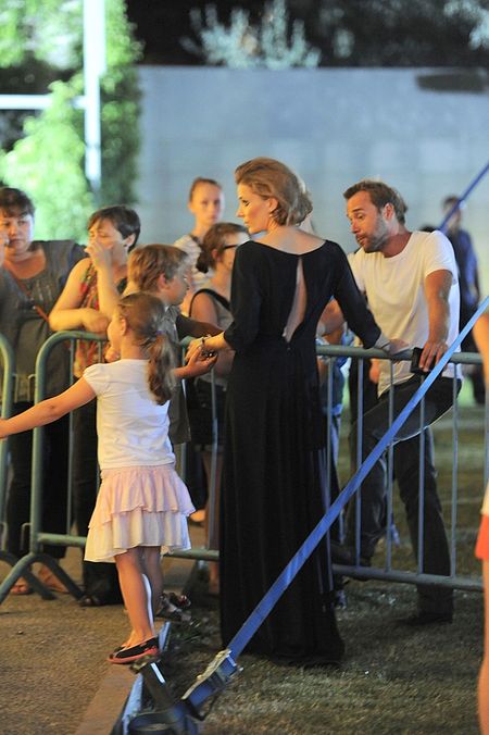 Były mąż Młynkovej oklaskuje ją na koncercie (FOTO)