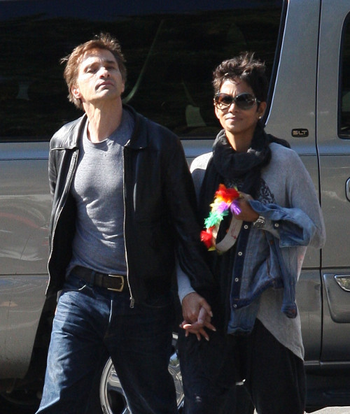 Krwawe święto w domu Halle Berry Krwawe święto w domu Halle Berry