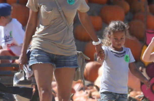 Halle Berry chce stałego zakazu zbliżania się dla Aubry`ego