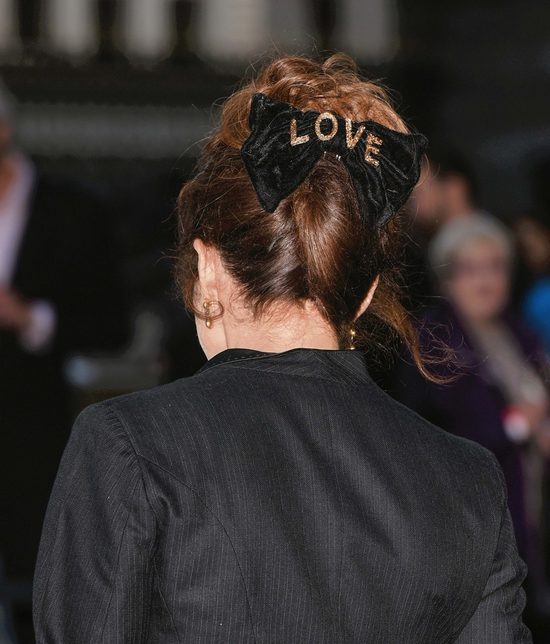 Helena Bonham Carter pozostaje wierna swemu stylowi (FOTO)