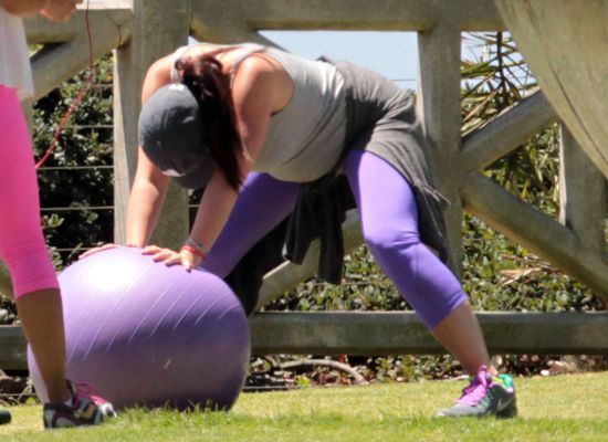 Która przyszła mama tak ostro ćwiczy? (FOTO) Która przyszła mama tak ostro ćwiczy? (FOTO)