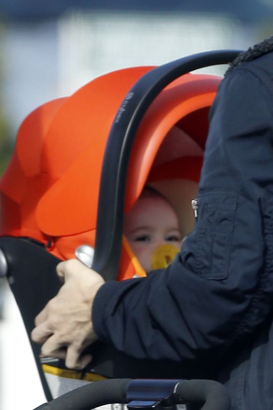 Rzadki widok- Jennifer Love Hewitt z całą rodzinką (FOTO)