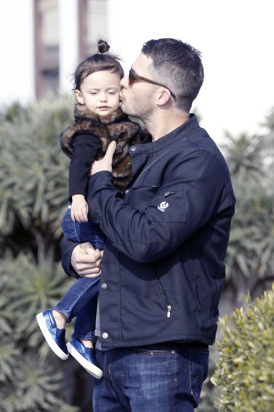 Rzadki widok- Jennifer Love Hewitt z całą rodzinką (FOTO)