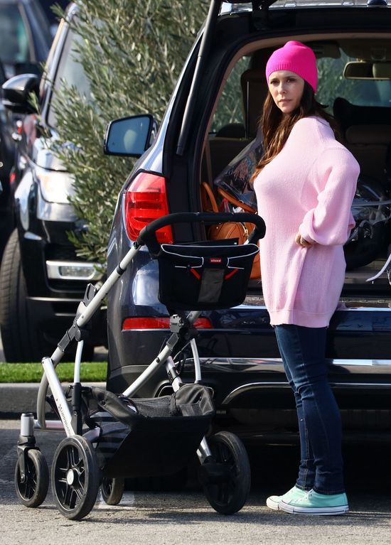 Rzadki widok- Jennifer Love Hewitt z całą rodzinką (FOTO)