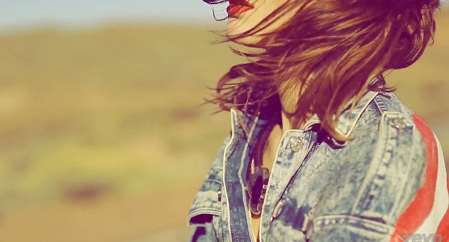 Jest już nowy teledysk Honey (VIDEO)