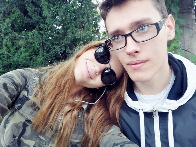 Honorata Skarbek i gorące pocałunki (FOTO)