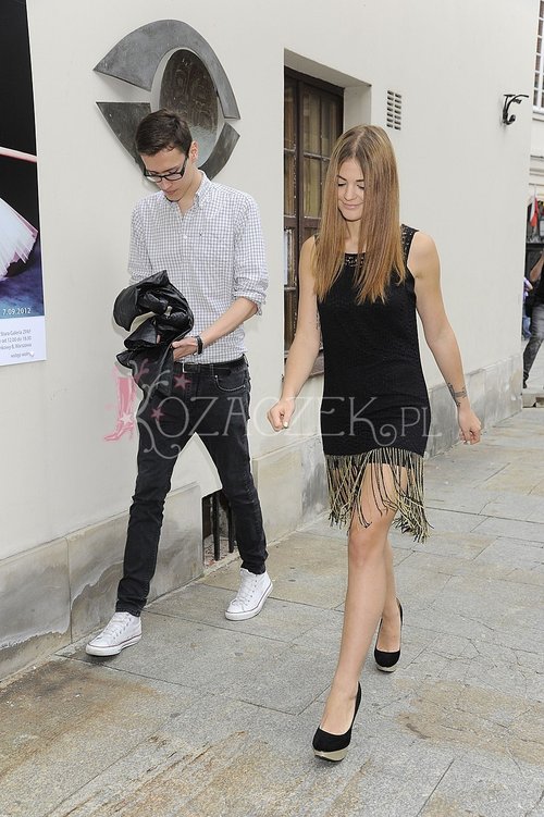 Honorata Skarbek i gorące pocałunki (FOTO)