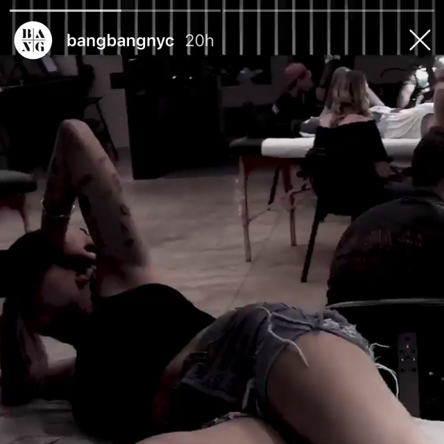 Miley Cyrus ma NOWY tatuaż - jest mały, ale MOCNY