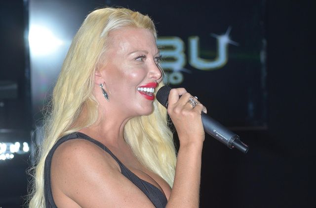 Pamiętacie jeszcze tę gwiazdę? (ZDJĘCIA)