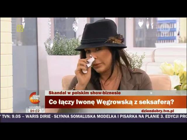 Iwona Węgrowska ociera łzy w telewizji śniadaniowej Iwona Węgrowska ociera łzy w telewizji śniadaniowej