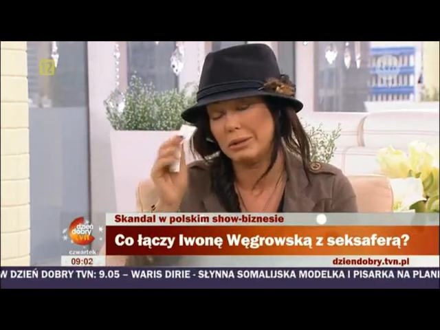 Iwona Węgrowska ociera łzy w telewizji śniadaniowej Iwona Węgrowska ociera łzy w telewizji śniadaniowej