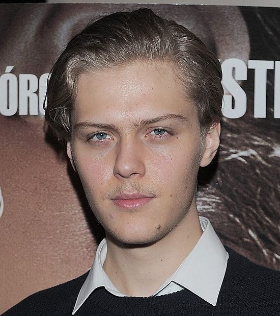 Jakub Gierszał zapuścił wąsik (FOTO)