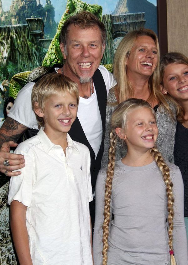 James Hetfield z grupy Metallica na scenie z córką [VIDEO]