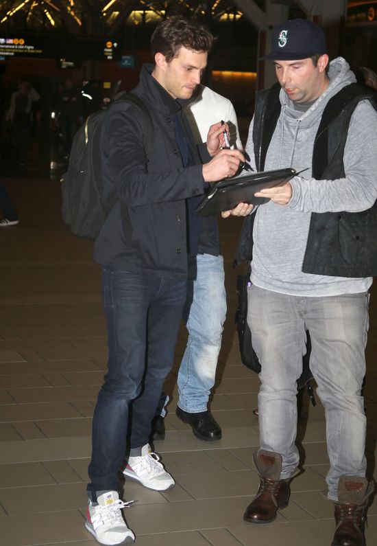 Filmowy Pan Grey przyłapany z rodzinką (FOTO) Filmowy Pan Grey przyłapany z rodzinką (FOTO)